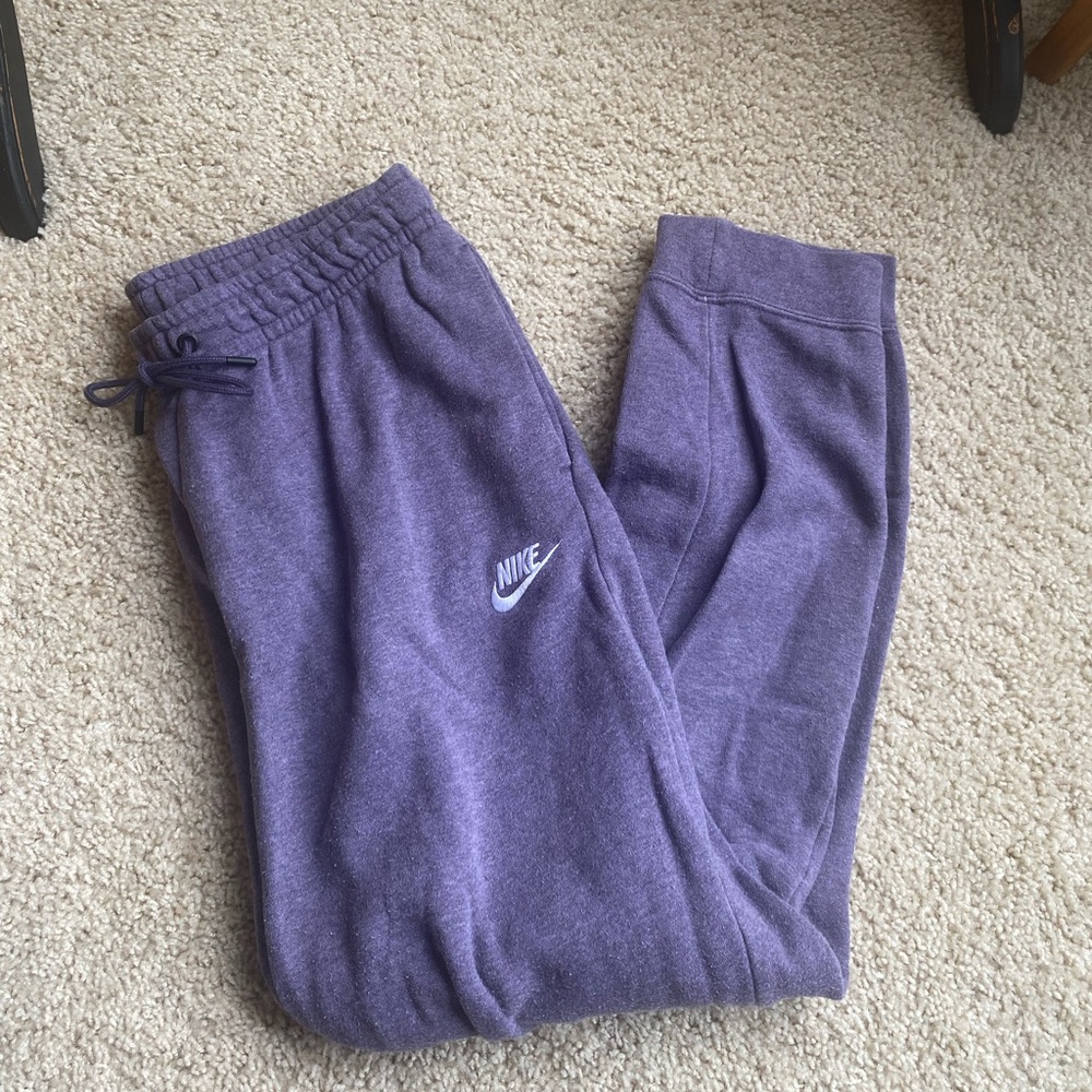 Nike Women’s Lavender Joggers